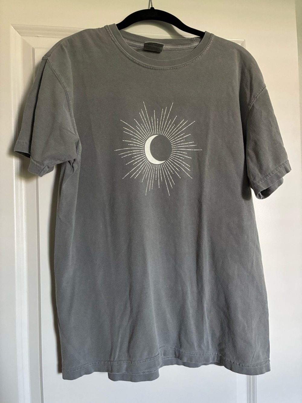 Gray Graphic Moon Tee